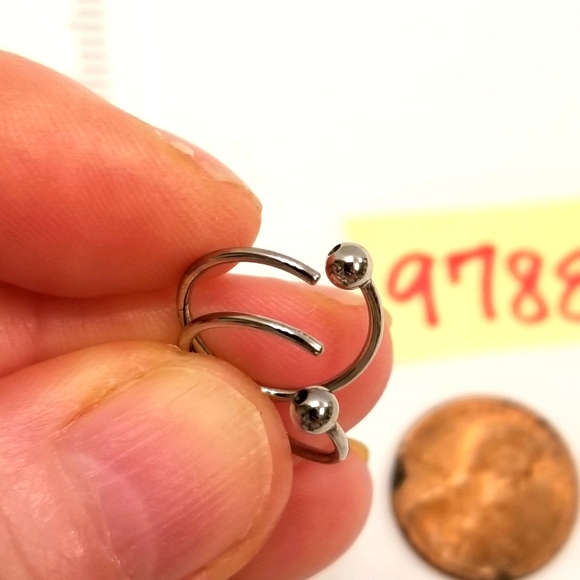 ✅Surgical Steel High Polished Multi Use Captive Bead Ring Hoops Piercing Earring - Picture 3 of 5